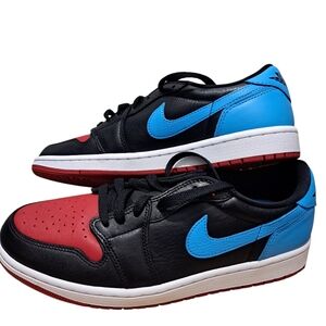 Nike Women's Sneakers - Black, Red, and Blue